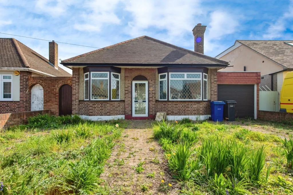 3 bed Detached Bungalow