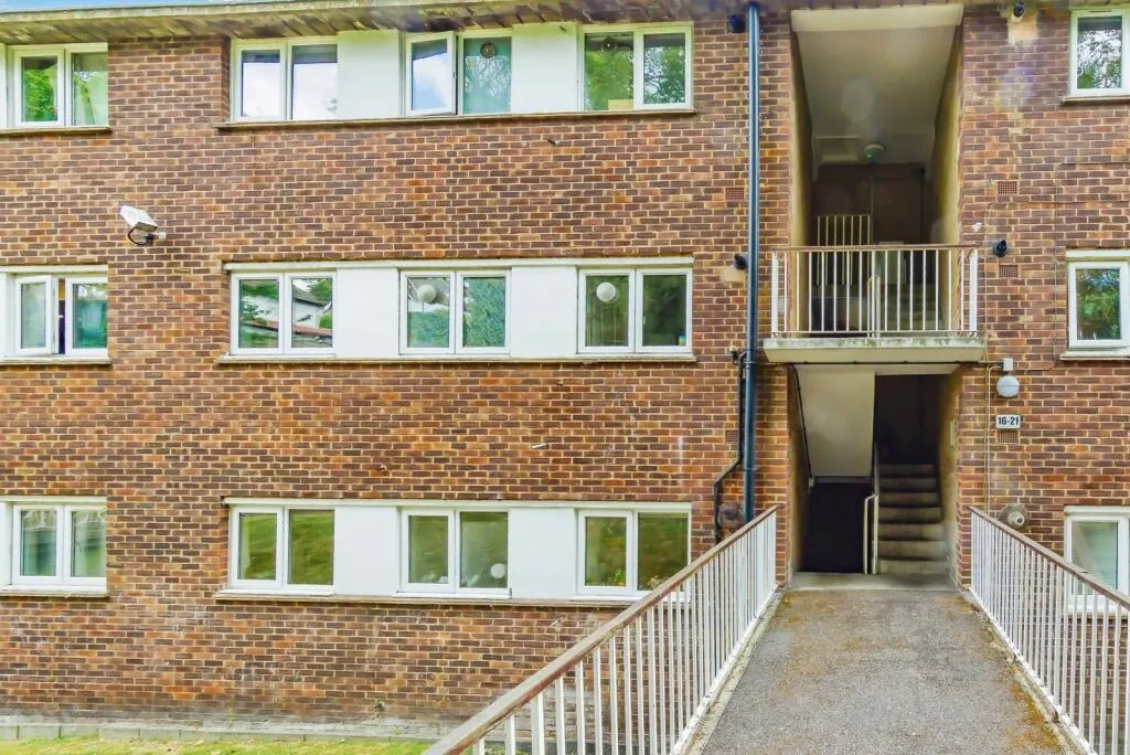2 bed Apartment