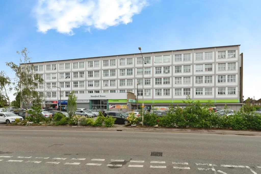1 bed Apartment