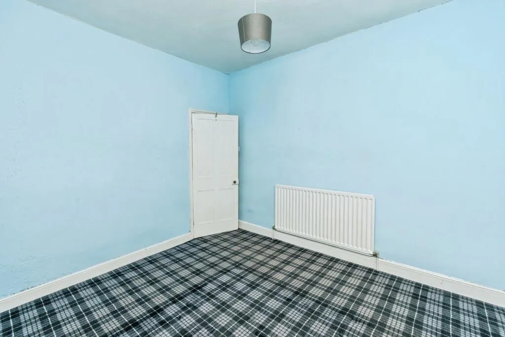 2 bed Terraced