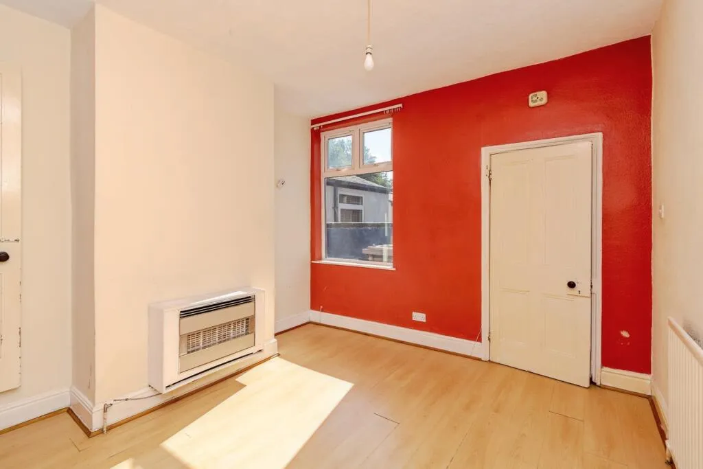 2 bed Terraced