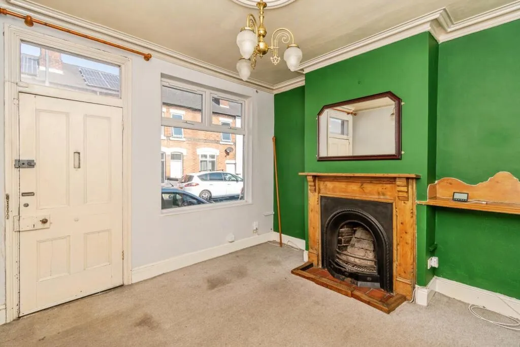 2 bed Terraced
