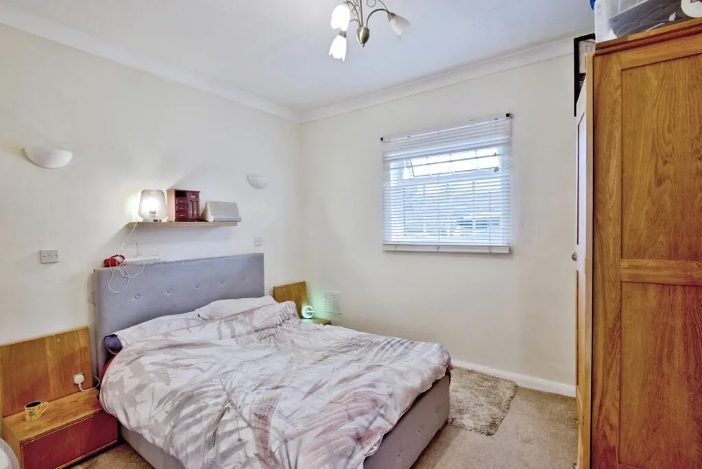 2 bed Apartment
