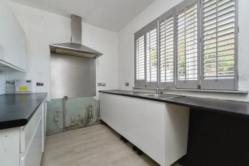 2 bed Semi-Detached Bungalow