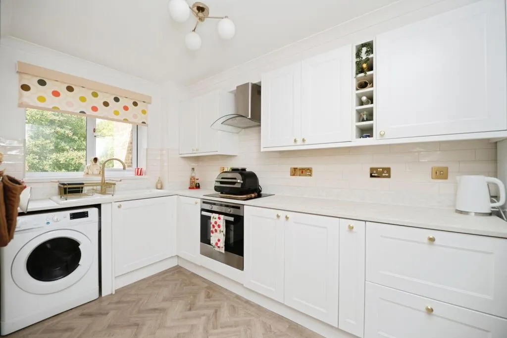 1 bed Apartment