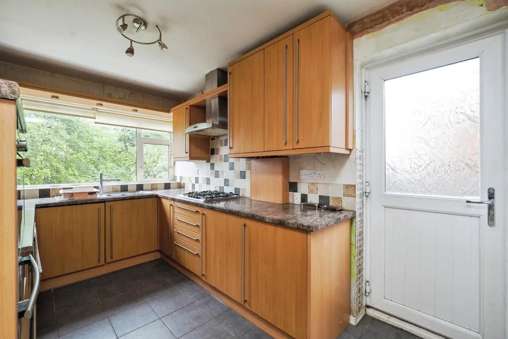 3 bed Semi-Detached