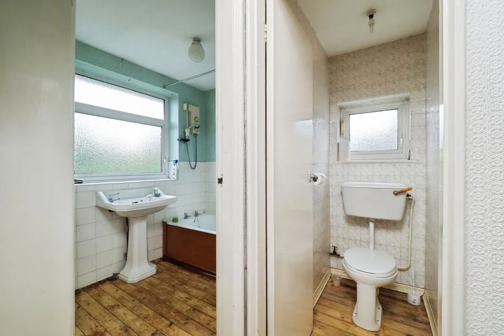 3 bed Semi-Detached