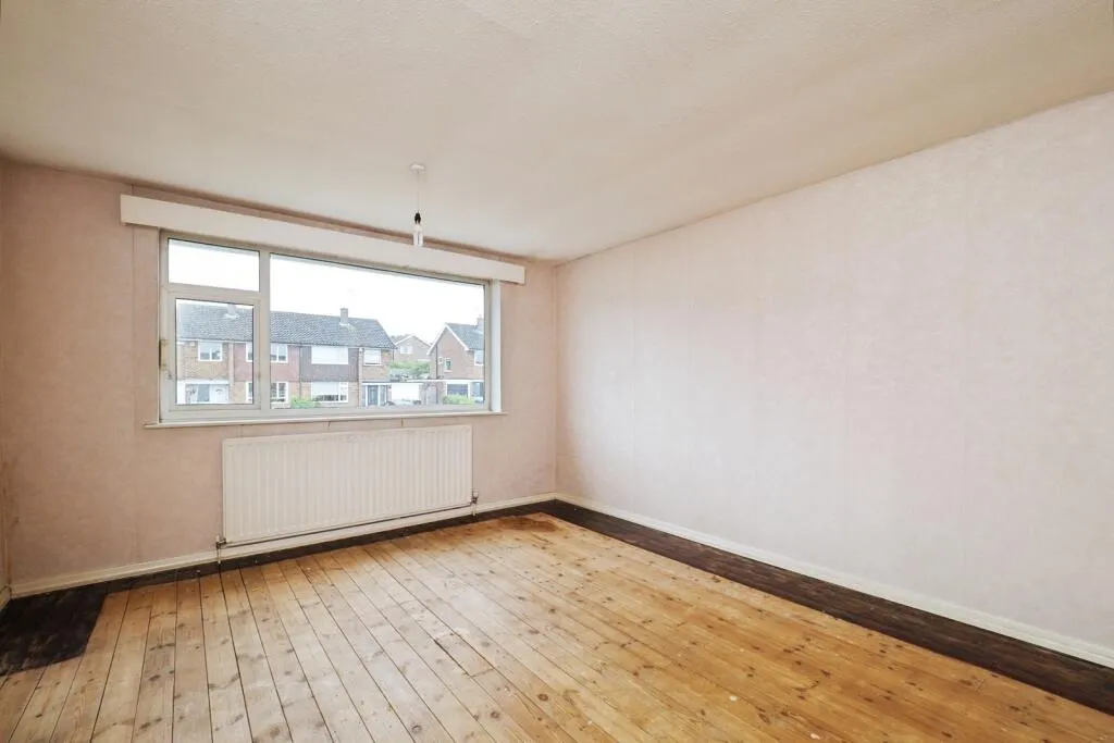 3 bed Semi-Detached