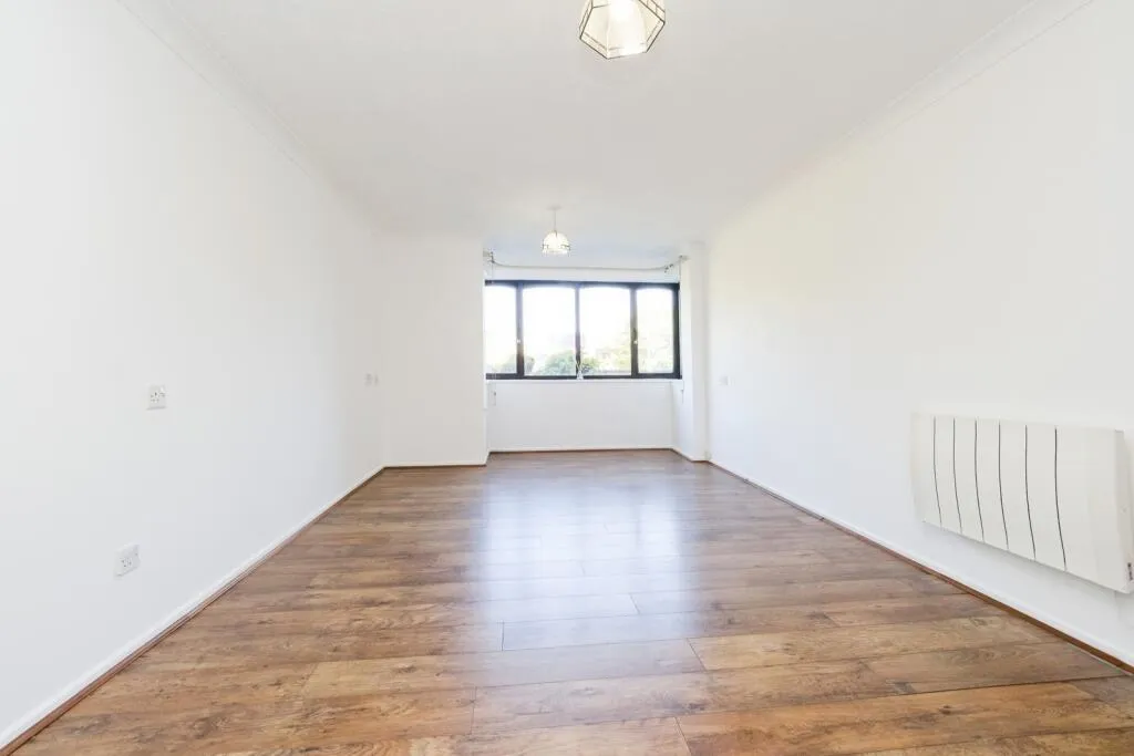 1 bed Apartment