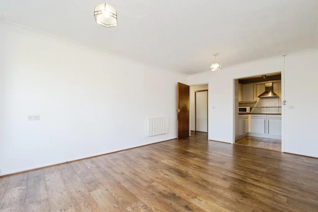 1 bed Apartment