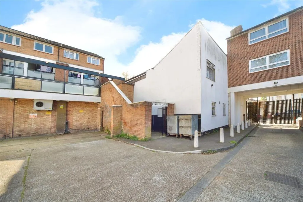 1 bed Apartment