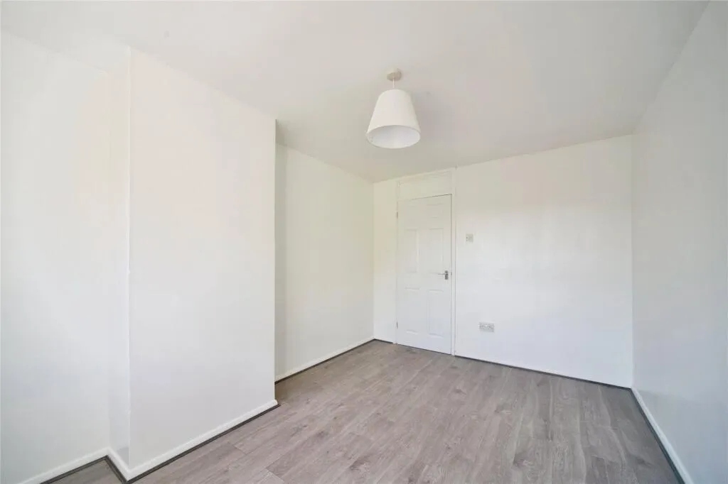 1 bed Apartment