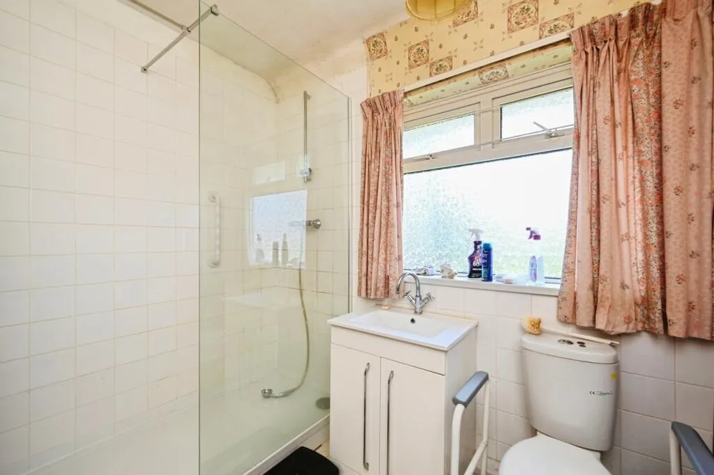 2 bed Terraced
