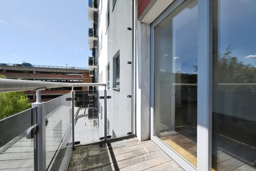 2 bed Apartment