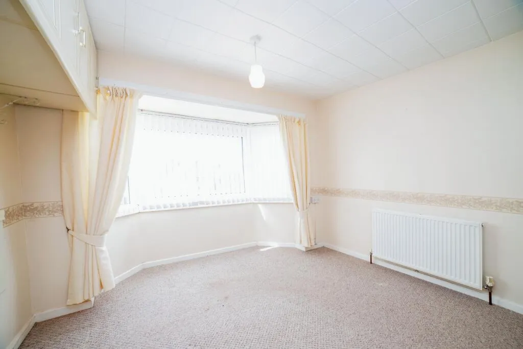 3 bed Semi-Detached