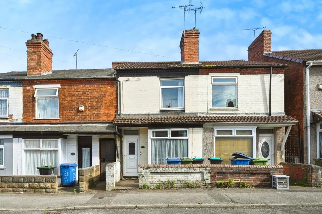 2 bed House