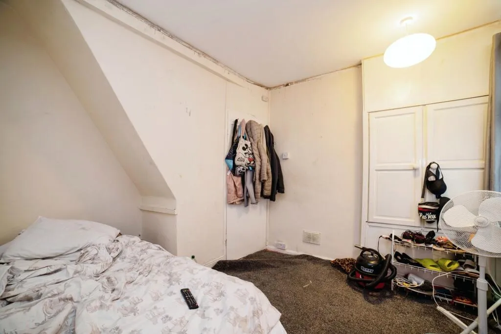 2 bed Terraced