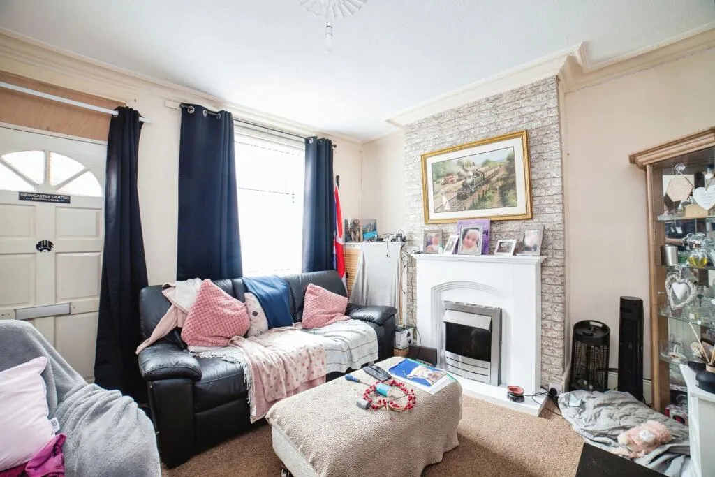 2 bed Terraced