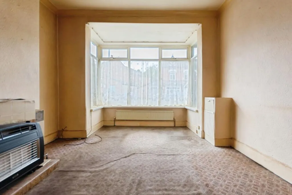 3 bed Semi-Detached