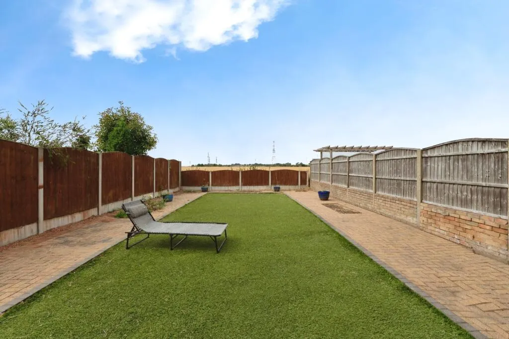 3 bed Semi-Detached