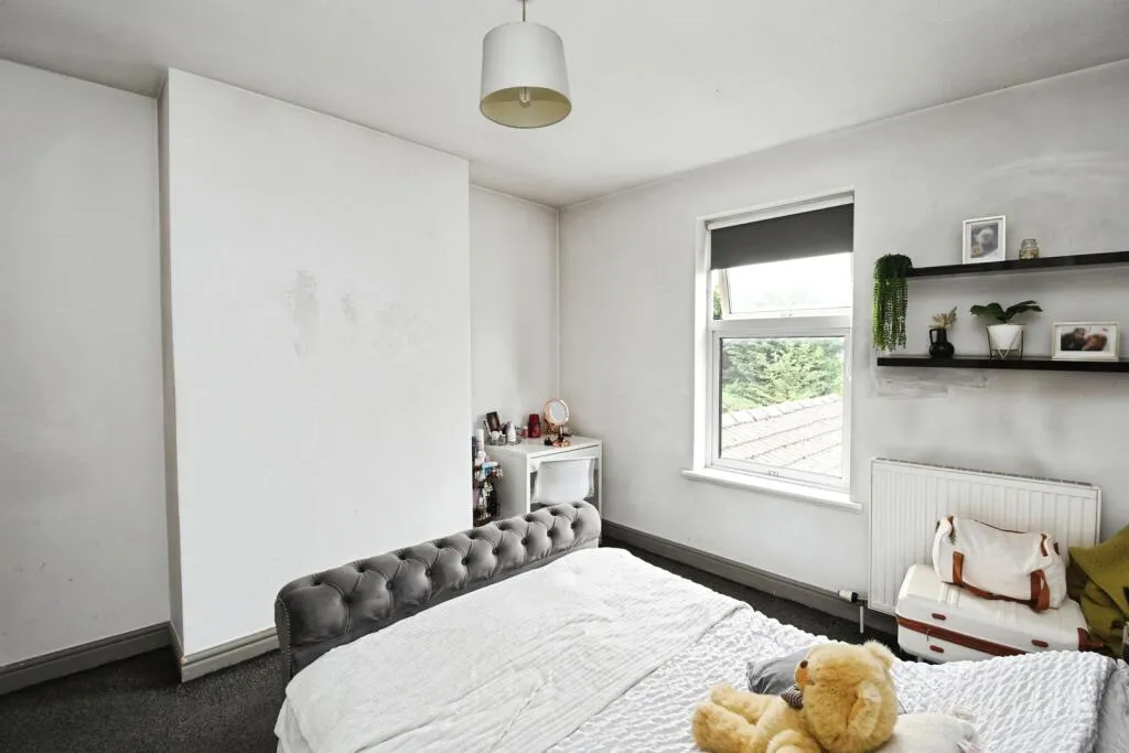 3 bed Terraced