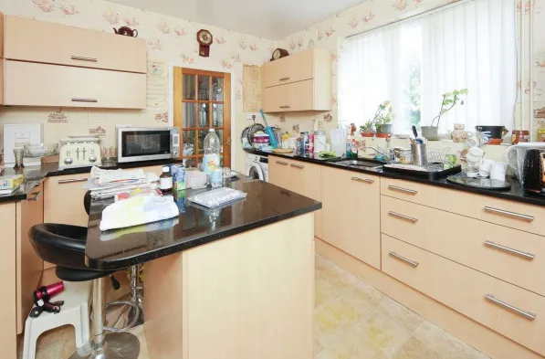 3 bed Semi-Detached