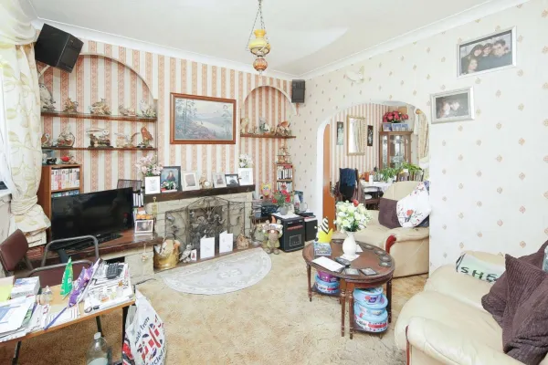 3 bed Semi-Detached
