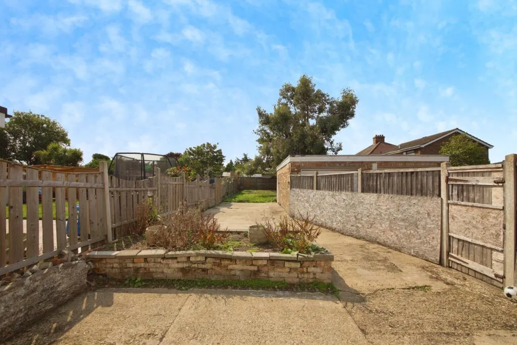 3 bed Detached