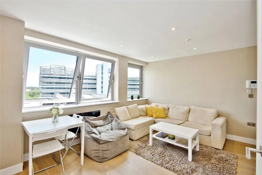 1 bed Block of Apartments