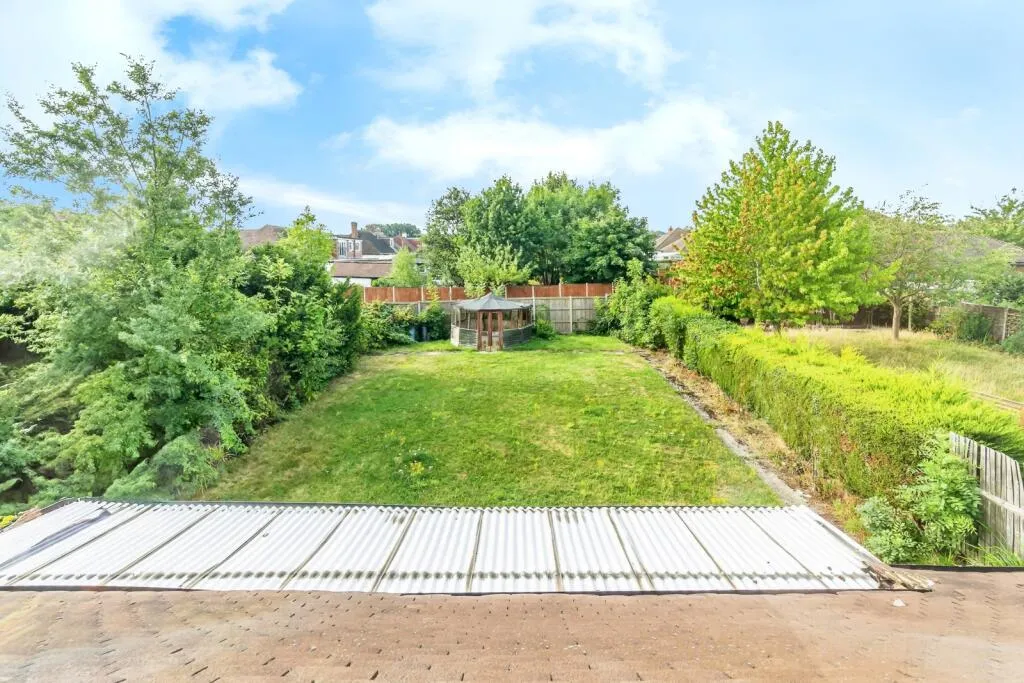 3 bed Detached Bungalow