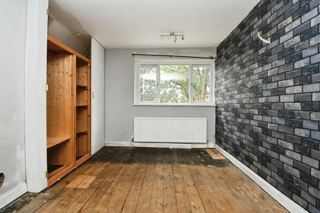 3 bed Semi-Detached
