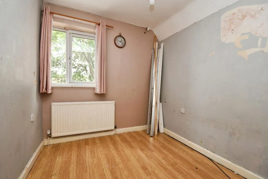 3 bed Semi-Detached