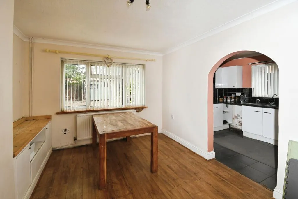 3 bed Semi-Detached