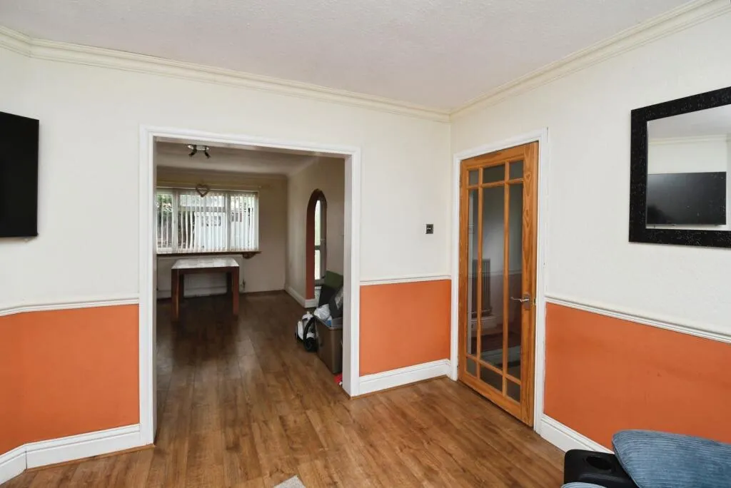 3 bed Semi-Detached