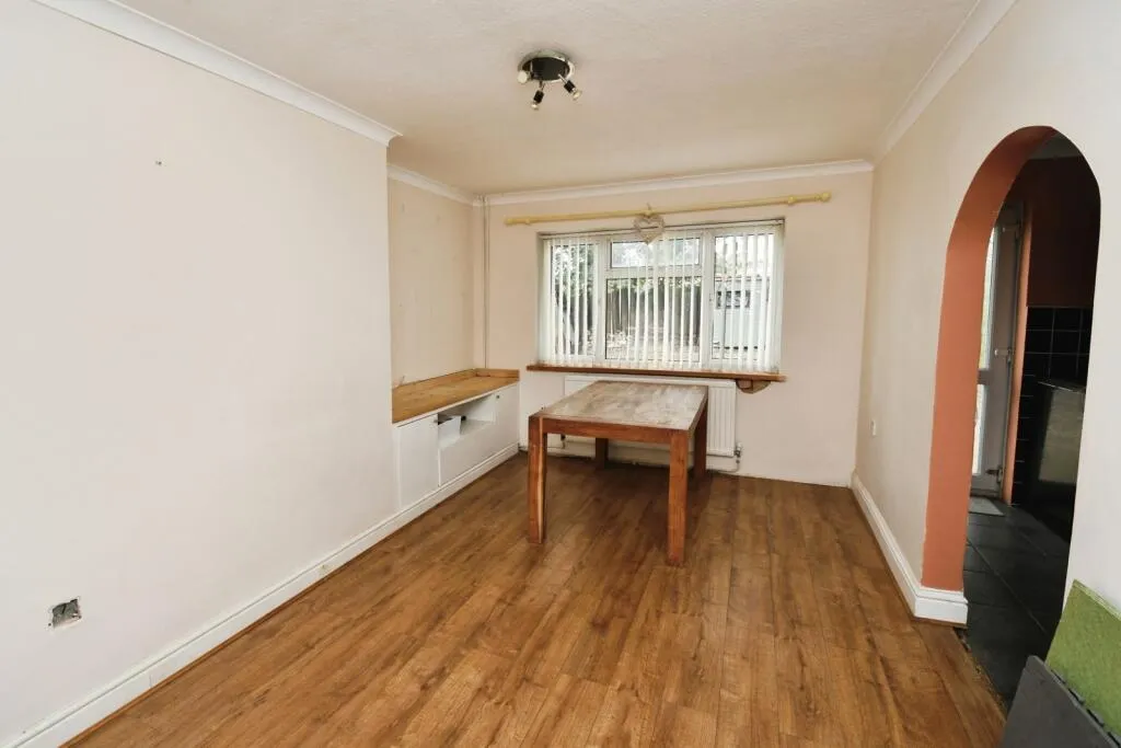 3 bed Semi-Detached