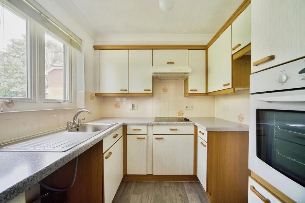 2 bed Apartment