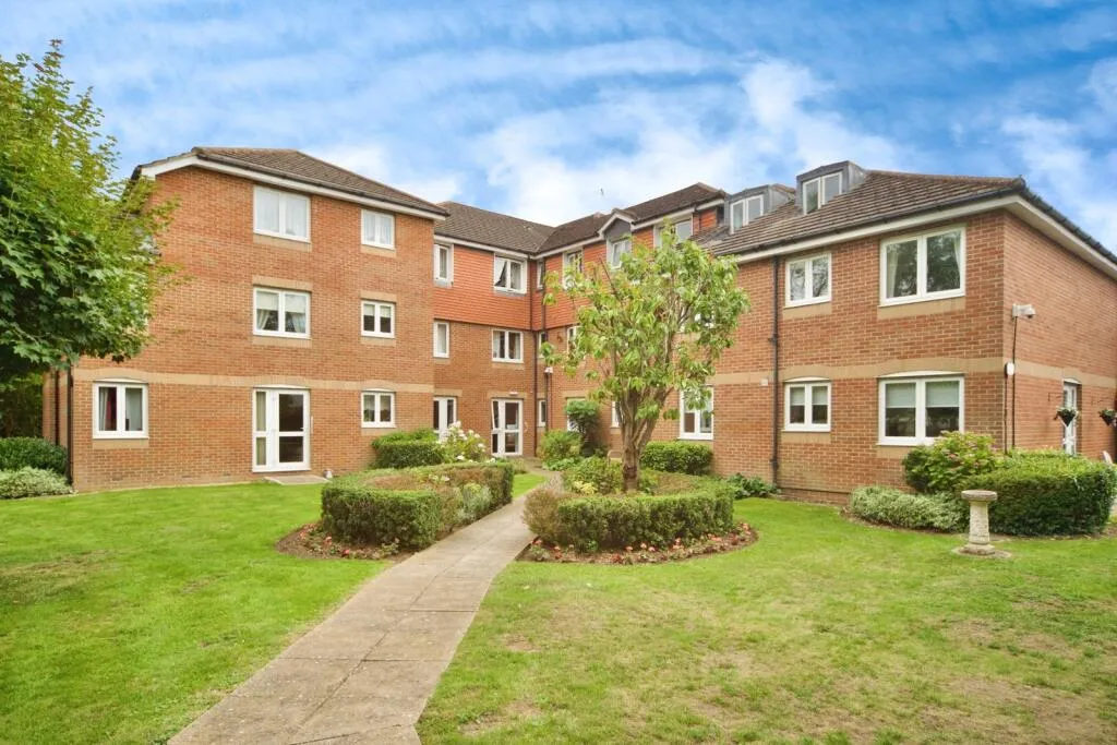 2 bed Apartment