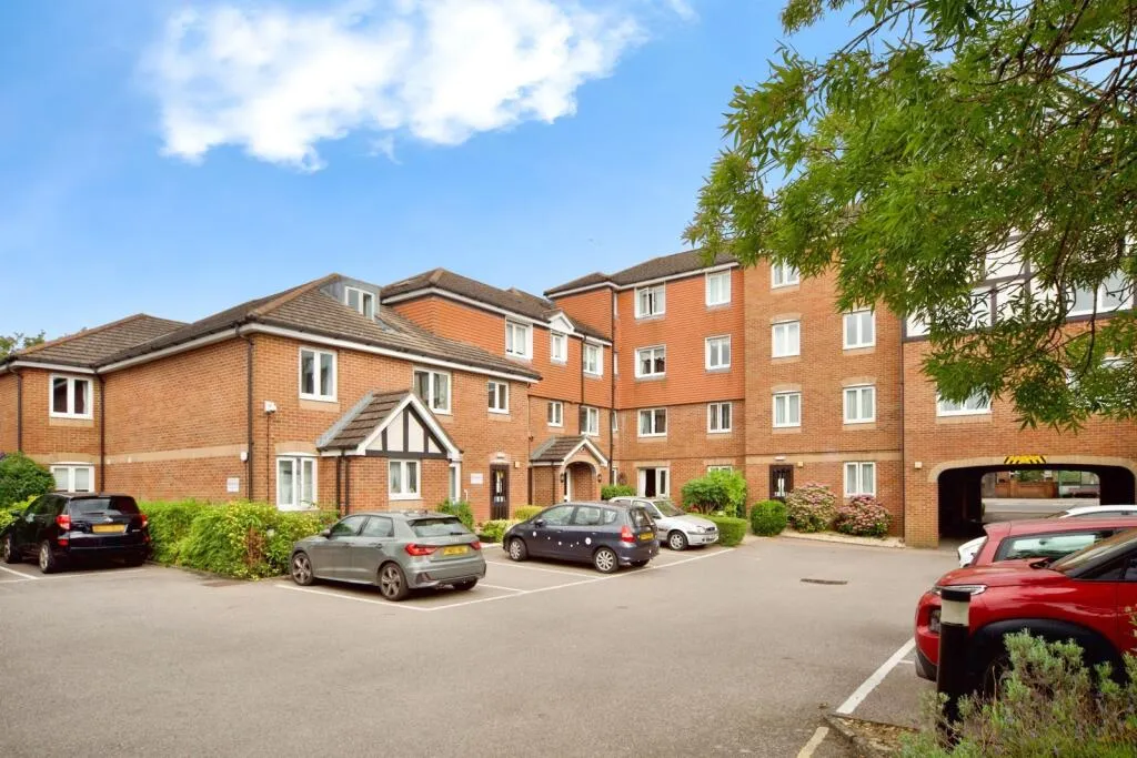 2 bed Apartment