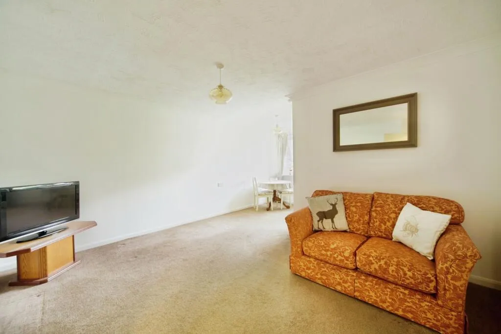 2 bed Apartment