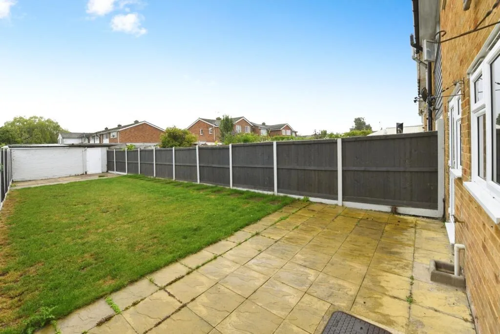 2 bed Semi-Detached