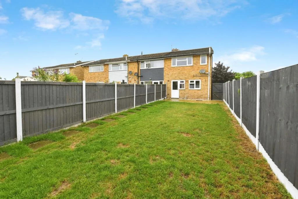 2 bed Semi-Detached