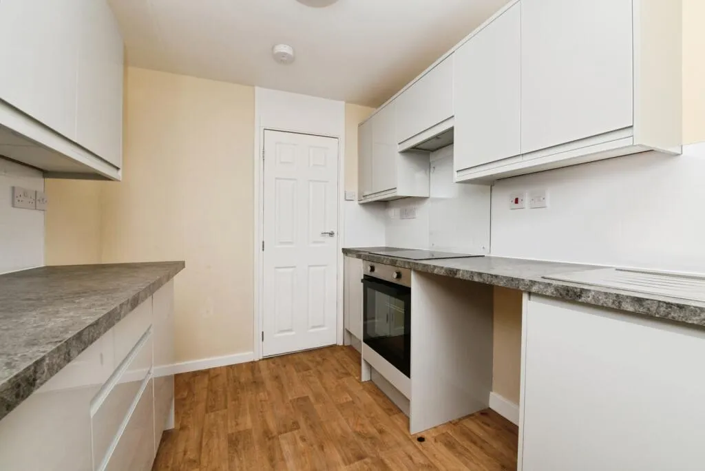 2 bed Semi-Detached