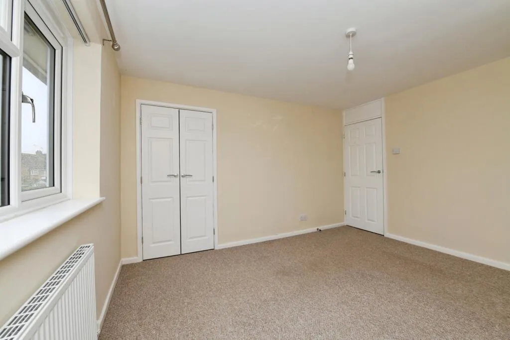 2 bed Semi-Detached