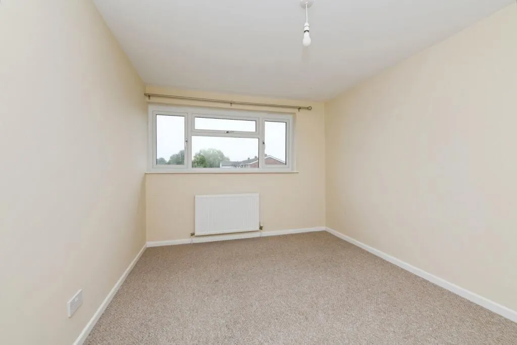 2 bed Semi-Detached
