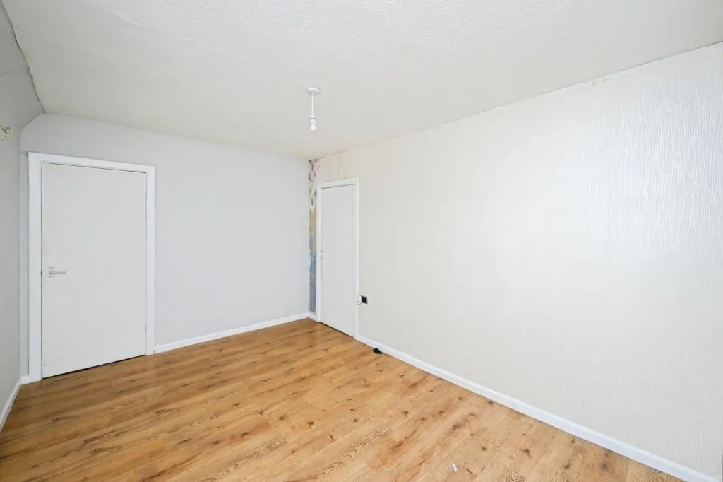 3 bed Terraced
