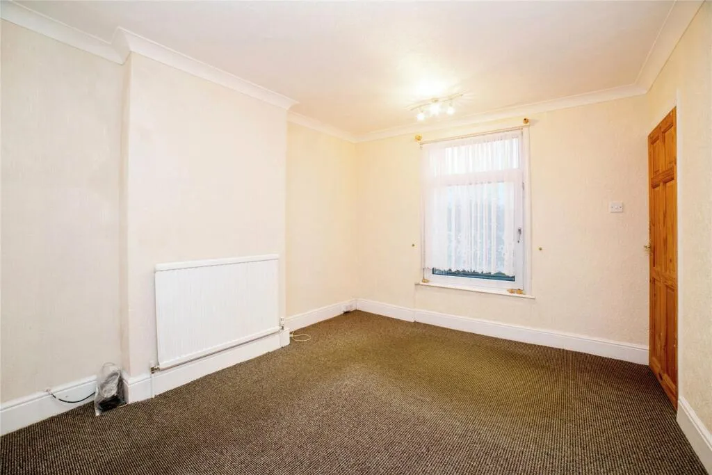 3 bed Semi-Detached
