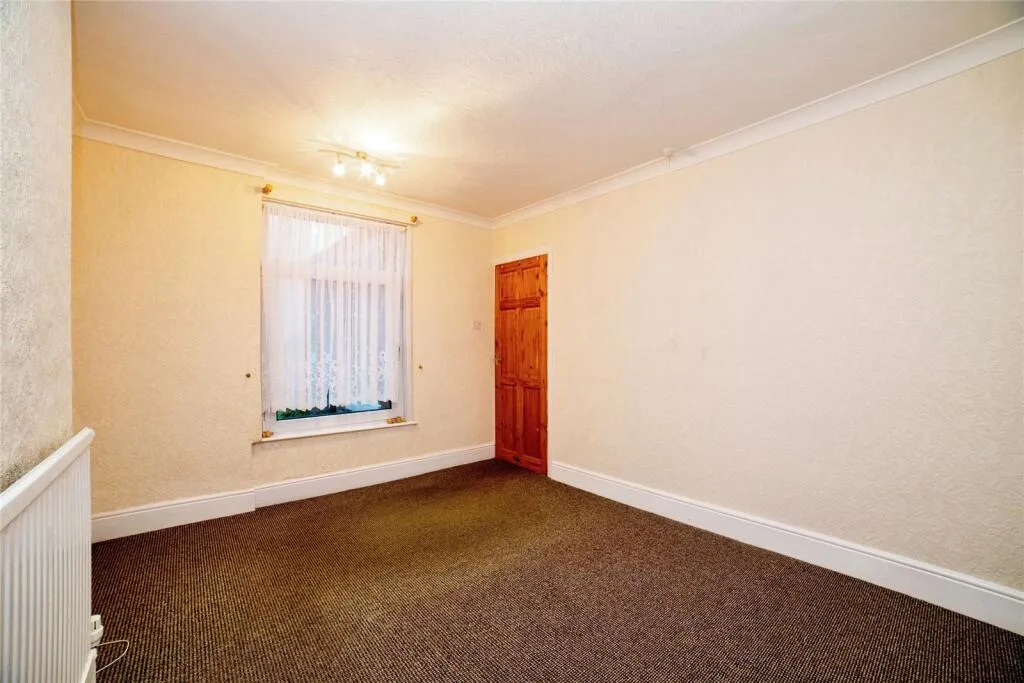 3 bed Semi-Detached