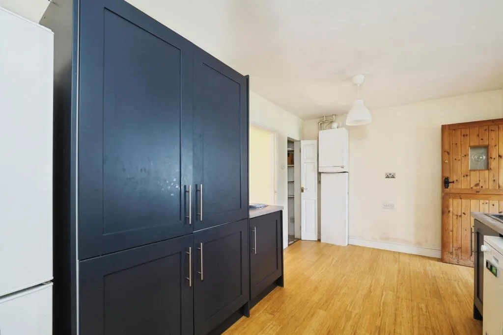 2 bed Semi-Detached
