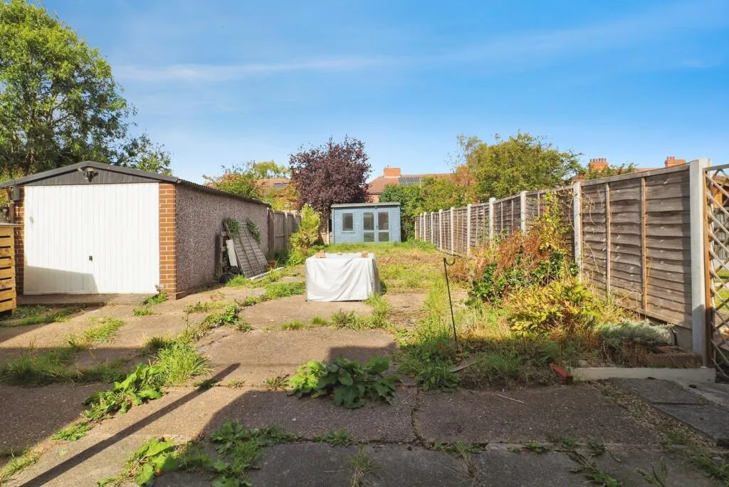 2 bed Semi-Detached