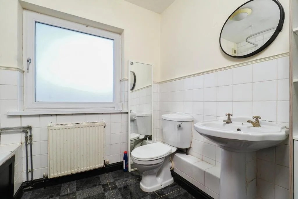 2 bed Semi-Detached
